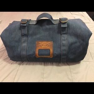levi's duffle bag